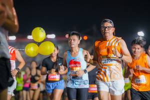 BIB: 2899, 22075, 20972
                            <button type="button" onclick="openModal(22838853)" class="btn btn-primary btn-sm float-right btn-popup" data-toggle="modal" data-target=".modal-high-quality">
                        <i class="fas fa-shopping-cart"></i> Add to Cart
                    </button>
                                            <button type="button" onclick="isThisMe(22838853, true)" class="btn btn-success btn-sm float-right btn-popup btn-isme hidden" data-toggle="tooltip" data-placement="bottom" title="นี่คือรูปของคุณใช่ไหม คลิกที่นี่เพื่อเอาเข้าอัลบั้ม">
                        <i class="fas fa-plus"></i> Add to album
                    </button>
                    <button type="button" onclick="isThisMe(22838853, false)" class="btn btn-warning btn-sm float-right btn-popup btn-isnotme hidden">
                        <i class="fas fa-ban"></i> Remove from album
                    </button>
